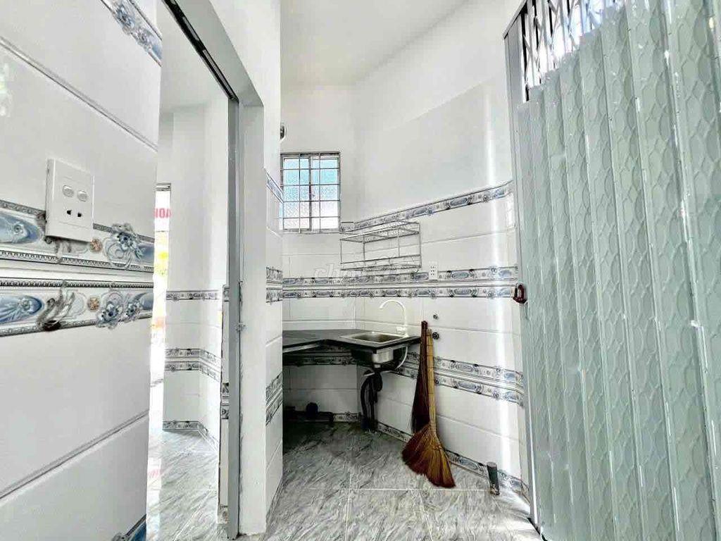 🔥 **NHÀ NGUYÊN CĂN RỘNG RÃI 50M² Ở ĐƯỢC 6 NGƯỜI – BÌNH TÂN (TRỐNG SẴN)