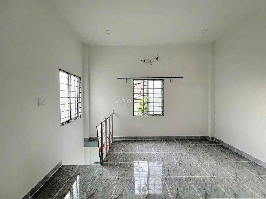 🔥 **NHÀ NGUYÊN CĂN RỘNG RÃI 50M² Ở ĐƯỢC 6 NGƯỜI – BÌNH TÂN (TRỐNG SẴN)