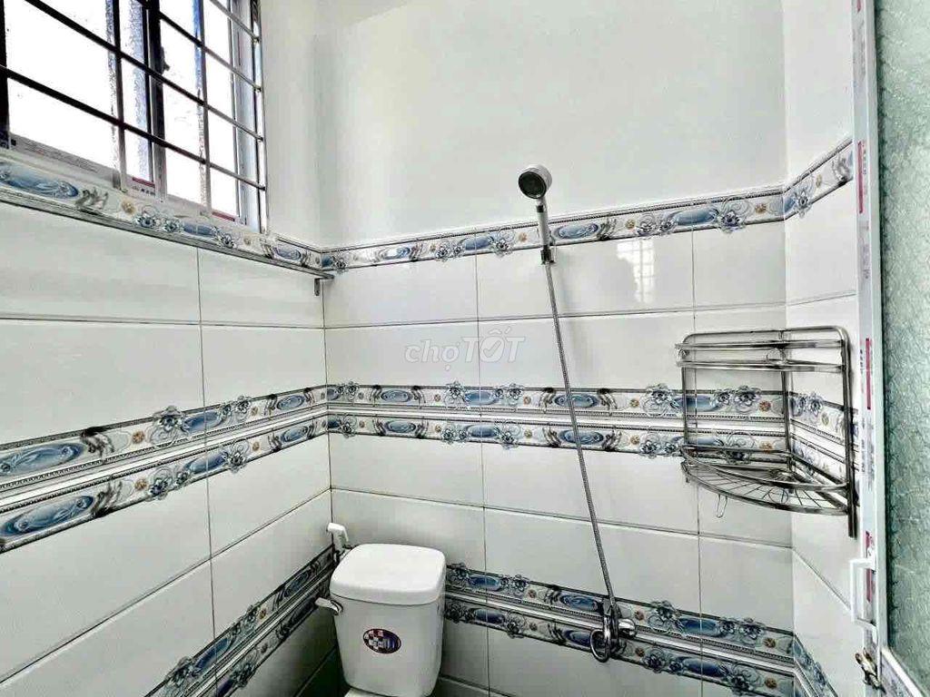 🔥 **NHÀ NGUYÊN CĂN RỘNG RÃI 50M² Ở ĐƯỢC 6 NGƯỜI – BÌNH TÂN (TRỐNG SẴN)