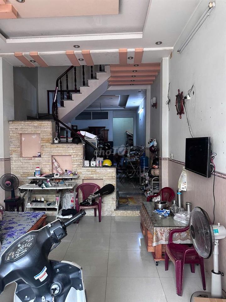 Nhà Phạm Huy Thông P6 GV, 61m2, 4tầng BTCT, hẻm thông 6m, SHR, 10tỷ5TL
