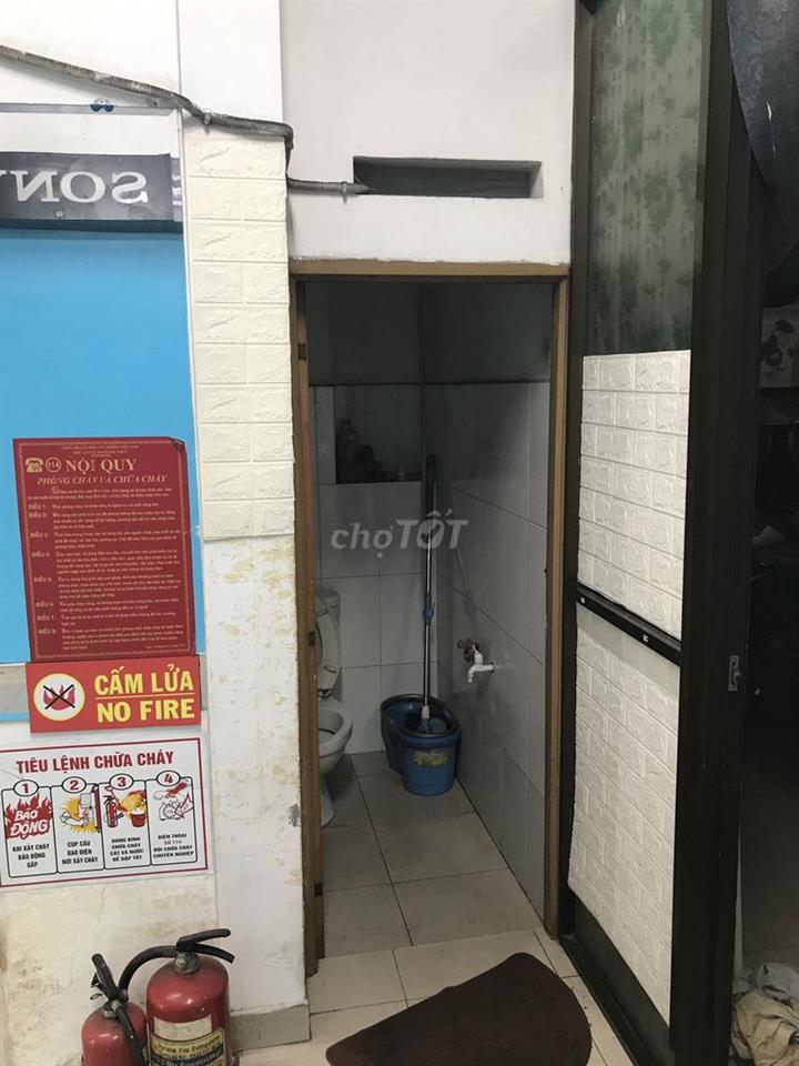 Cho thuê mặt bằng Kinh Doanh - mặt tiền đông đúc
