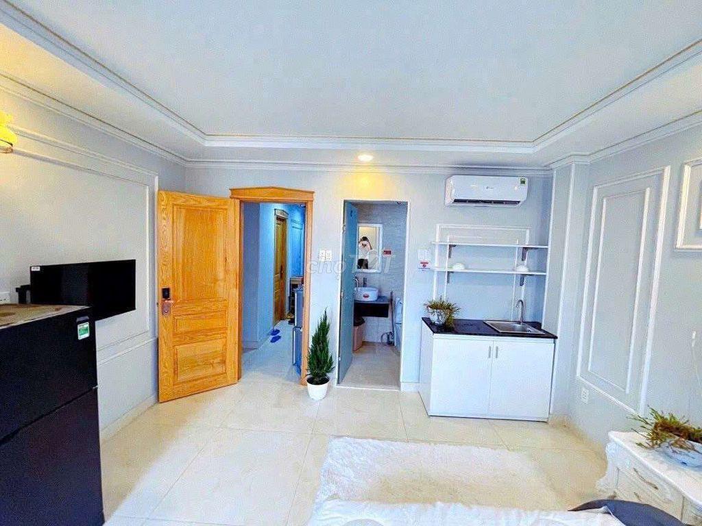 STUDIO BAN CÔNG - FULL NỘI THẤT