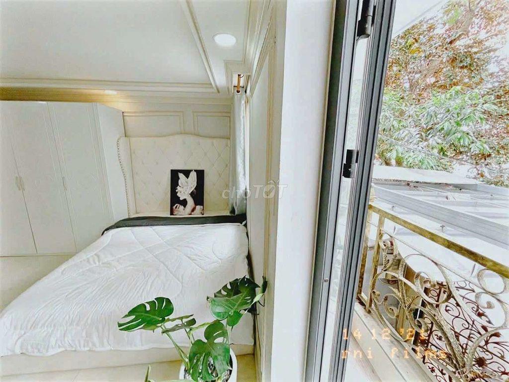 STUDIO BAN CÔNG - FULL NỘI THẤT