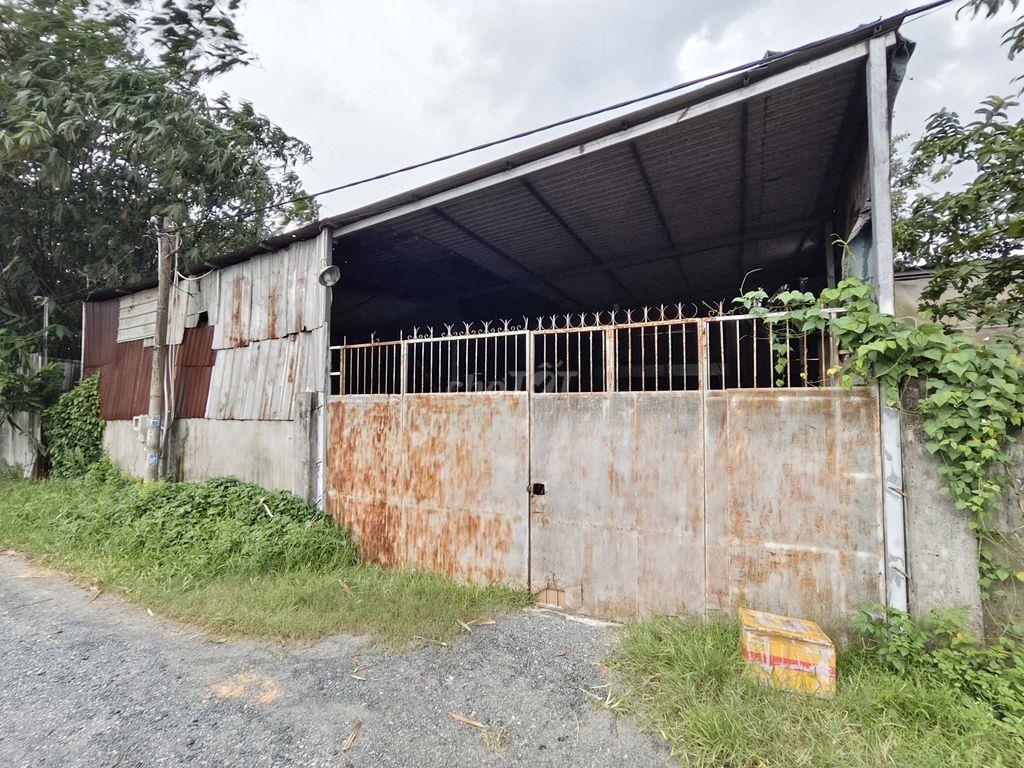 CHO THUÊ NHÀ XƯỞNG 500 m² XÃ XUÂN THỚI SƠN, HÓC MÔN 