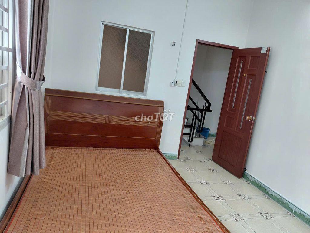 Full nội thất máy lạnh, free wifi, gần chợ&siêu thị, an ninh hẻm cụt