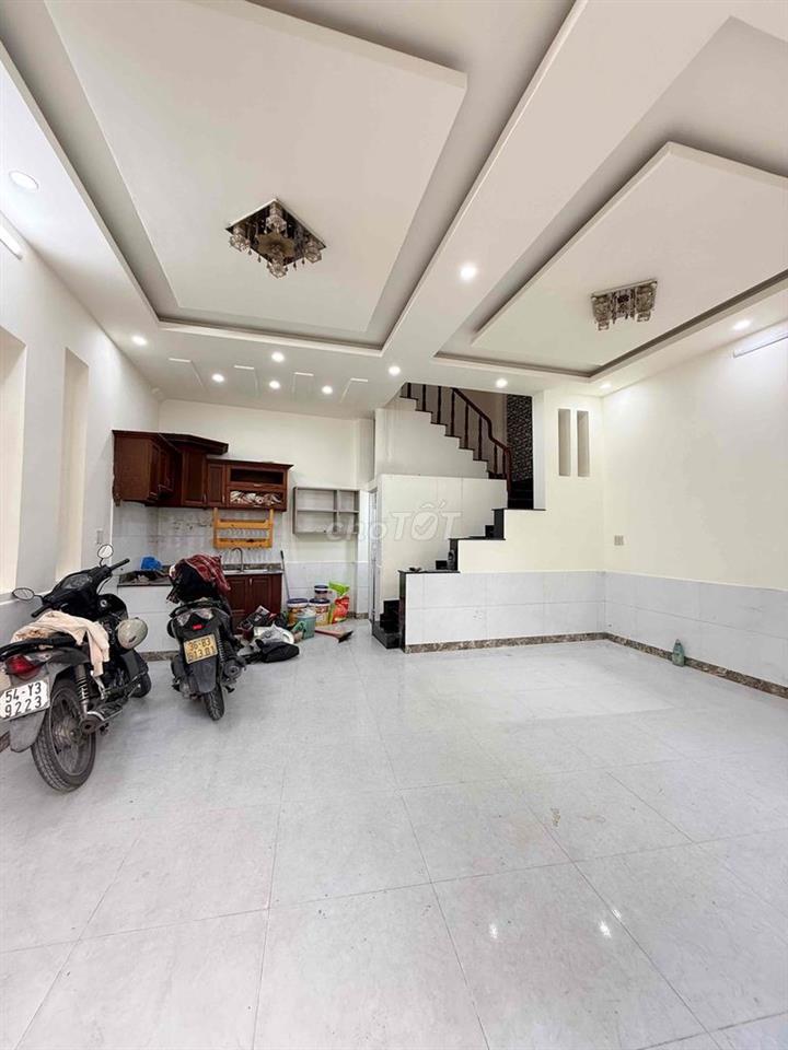 NHÀ NGUYÊN CĂN CHÍNH CHỦ – GẦN MẶT TIỀN GẦN CHỢ ĐÔNG QUANG- QUẬN 12
