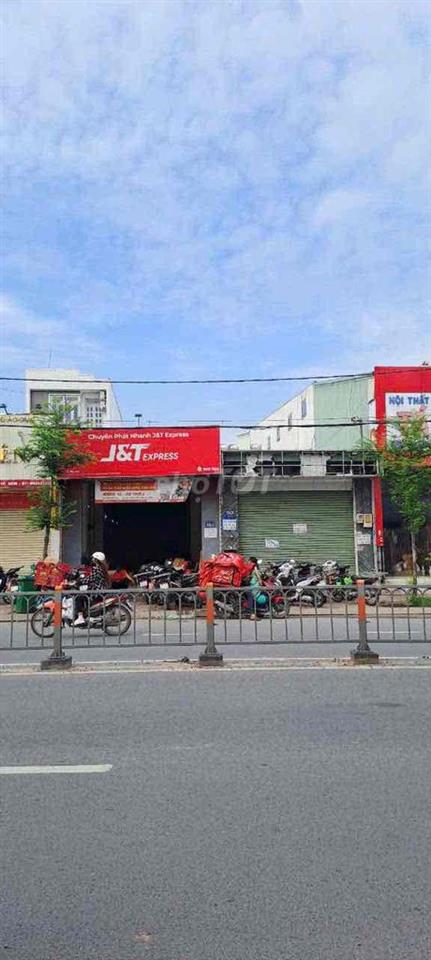 cho thuê nhà 263 Tô Ký, Tân Xuân, Hóc Môn 5x40m