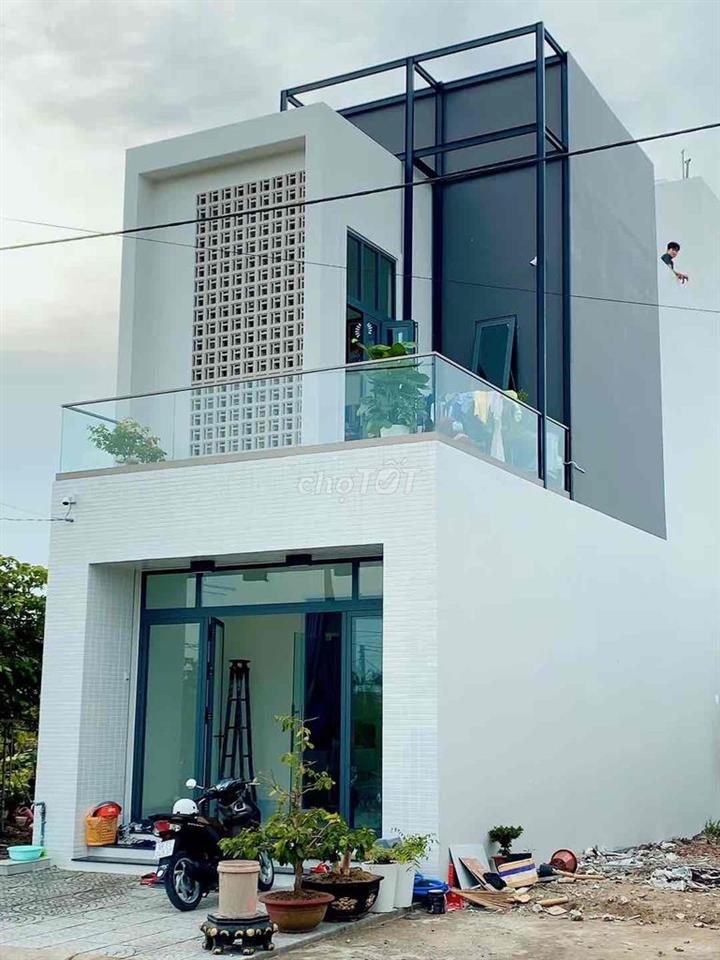 Bán nhà khu dân cư   sầm uất
