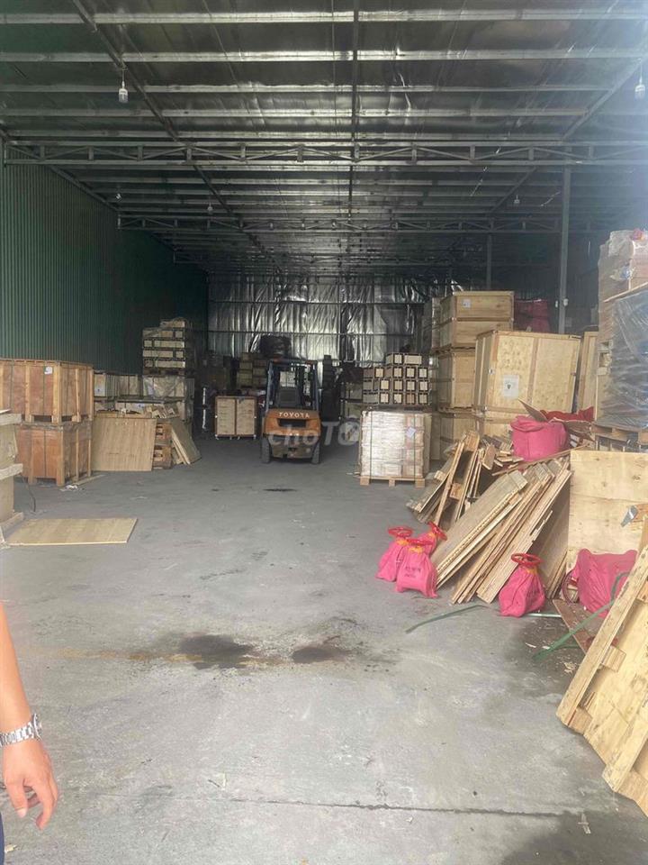 cho thuê kho xưởng KCN Vĩnh lộc BHH B bình tân DT 400m2 giá 32tr