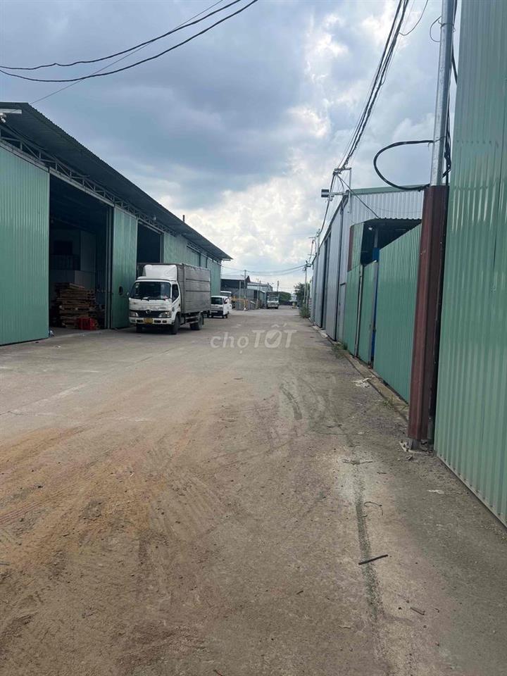 cho thuê kho xưởng KCN Vĩnh lộc BHH B bình tân DT 400m2 giá 32tr