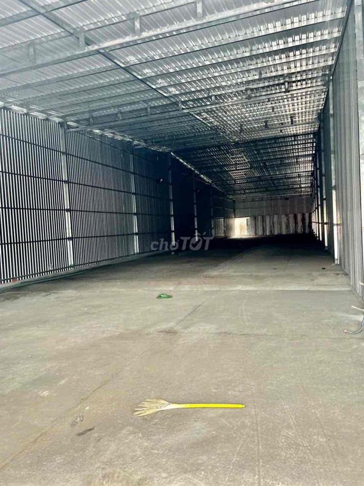 cho thuê kho xưởng dg liên khu 4-5 BHH B Bình tân 200m2 giá 11 tr