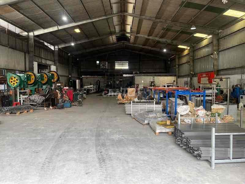cho thuê kho xưởng dg lê thị riêng thới an Q12 1600m2 giá 98tr công 24