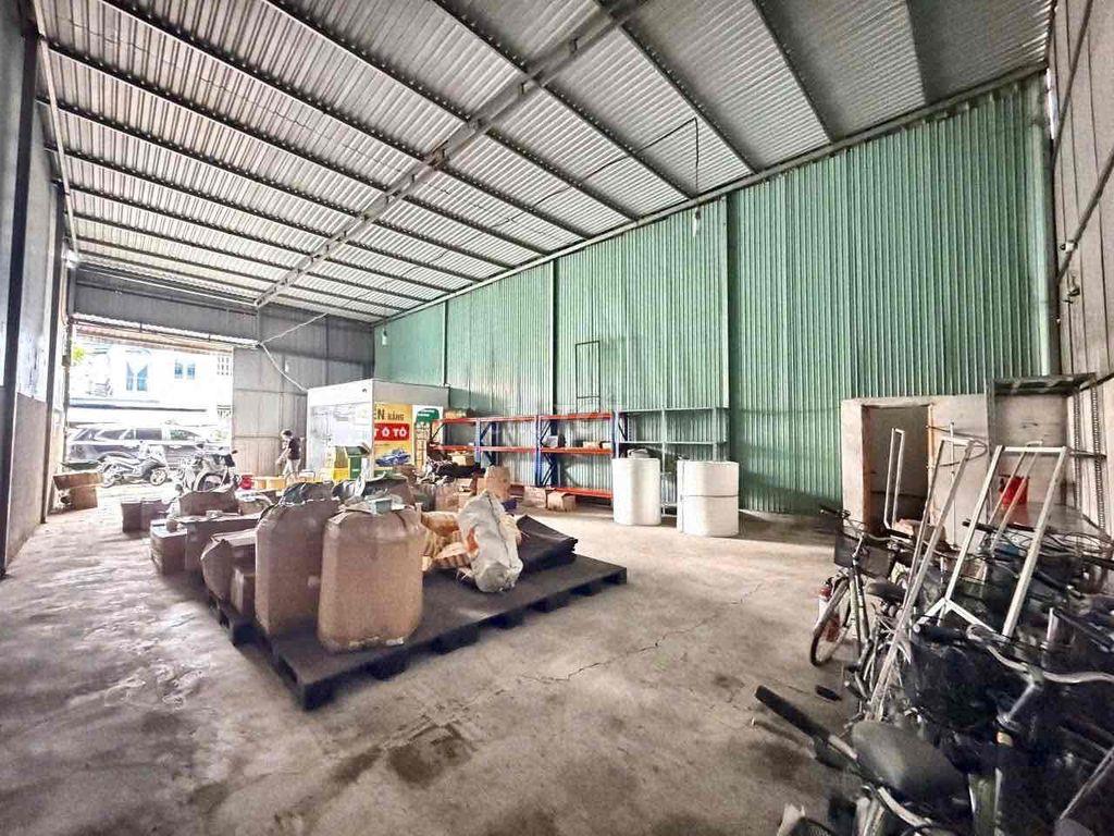 Cho thuê kho xưởng dg Tân kì Tân quý ,BHH , bình Tân  180 m2 giá 17tr