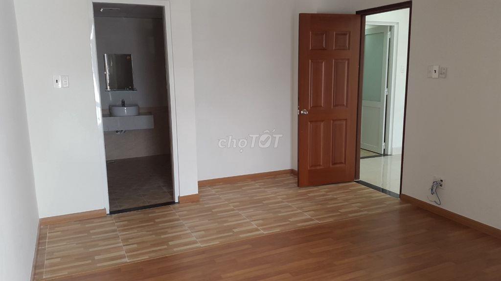 CHO THUÊ CĂN HỘ CENTRAL PLAZA PHẠM VĂN HAI – 180M² (4PN - 3WC) –18TR