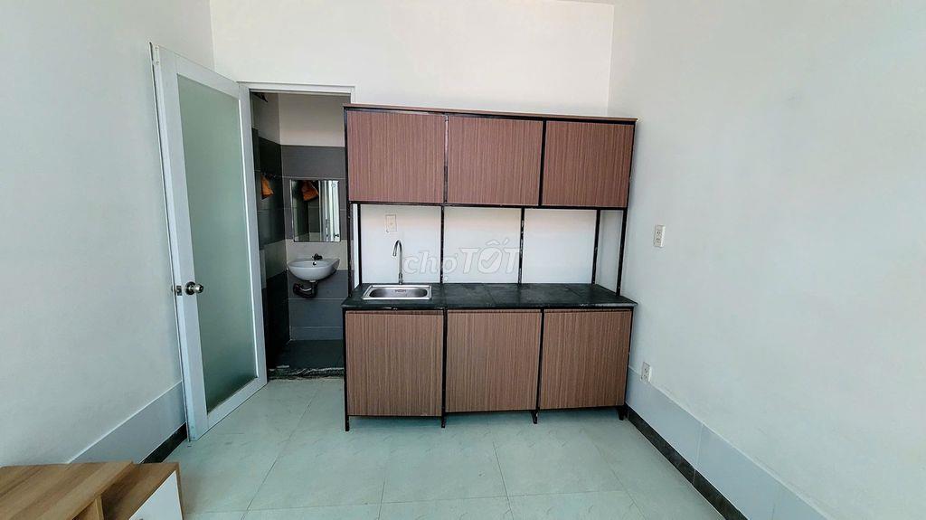 Chính chủ cho thuê nhà nguyên căn trệt, lửng tại 45/22 Nguyên Hồng