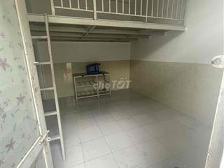 Còn 1p cho thuê P12 gò vấp cũ