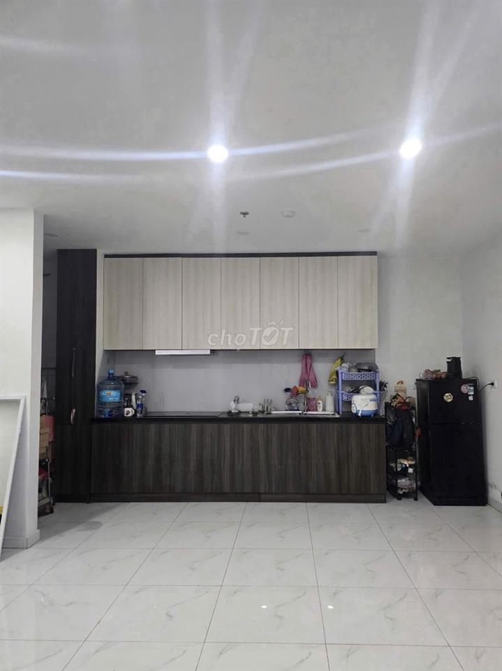 TÌM 1 BẠN NỮ Ở GHÉP PHÒNG MASTER