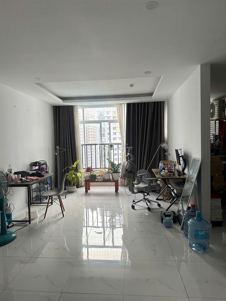 TÌM 1 BẠN NỮ Ở GHÉP PHÒNG MASTER