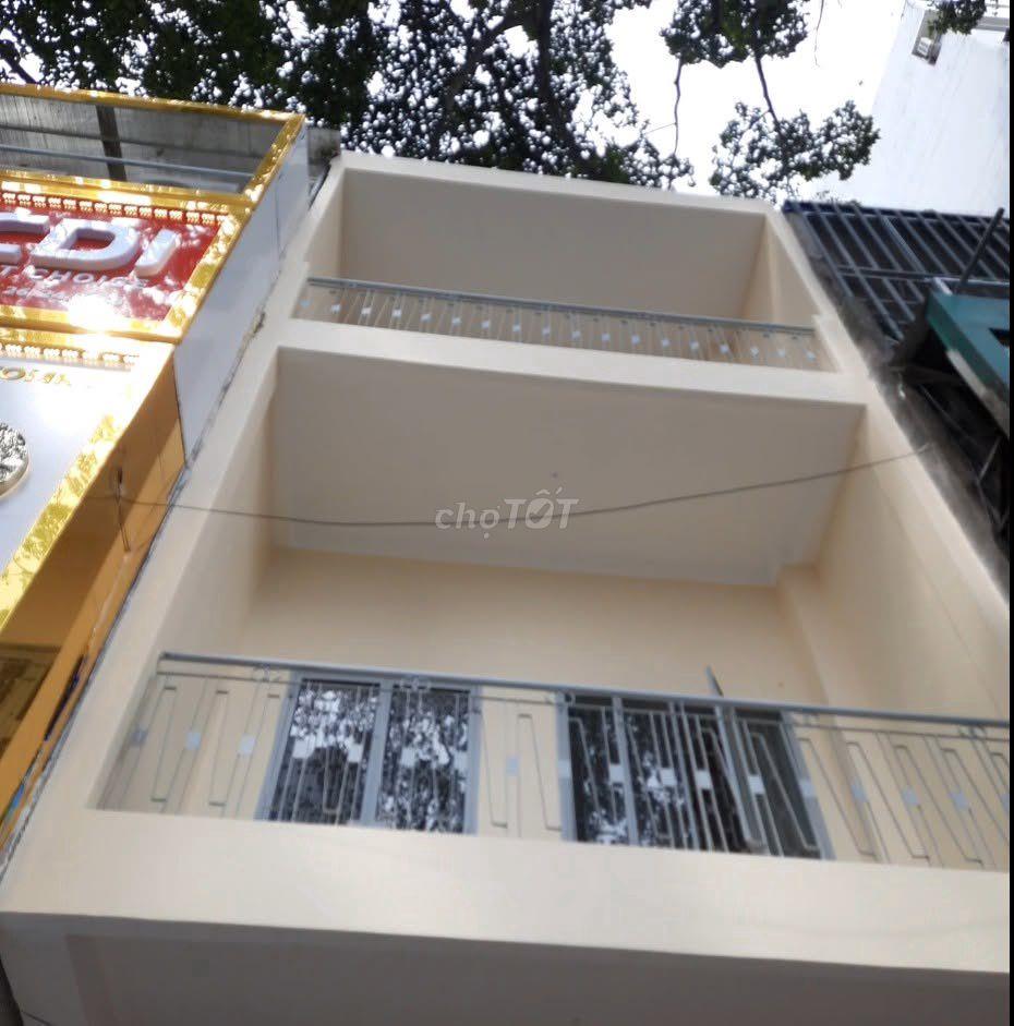 🏠 CHO THUÊ NHÀ NGUYÊN CĂN MẶT TIỀN BA THÁNG HAI – QUẬN 10