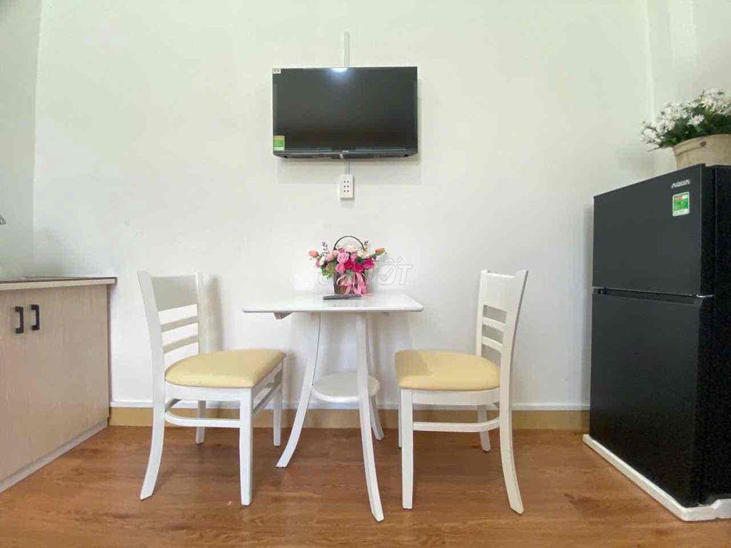 CHO THUÊ CHDV FULL NỘI THẤT – CỬA SỔ TRỜI TRỊNH ĐÌNH TRỌNG GẦN ĐH VHU