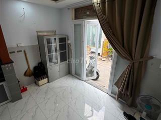 cho thuê phòng diện tích 38m2 (2 tầng)