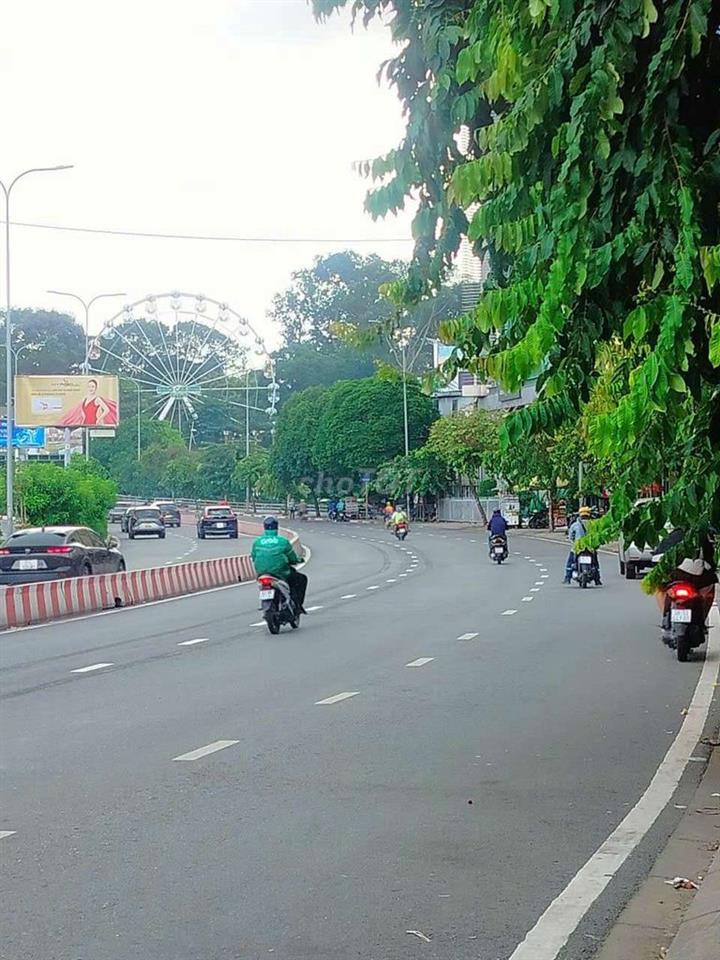 NHÀ ĐẸP, GIÁ TỐT CHÍNH CHỦ CẦN BÁN, NGAY TRUNG TÂM KHU PHỐ NHẬT V TÂY