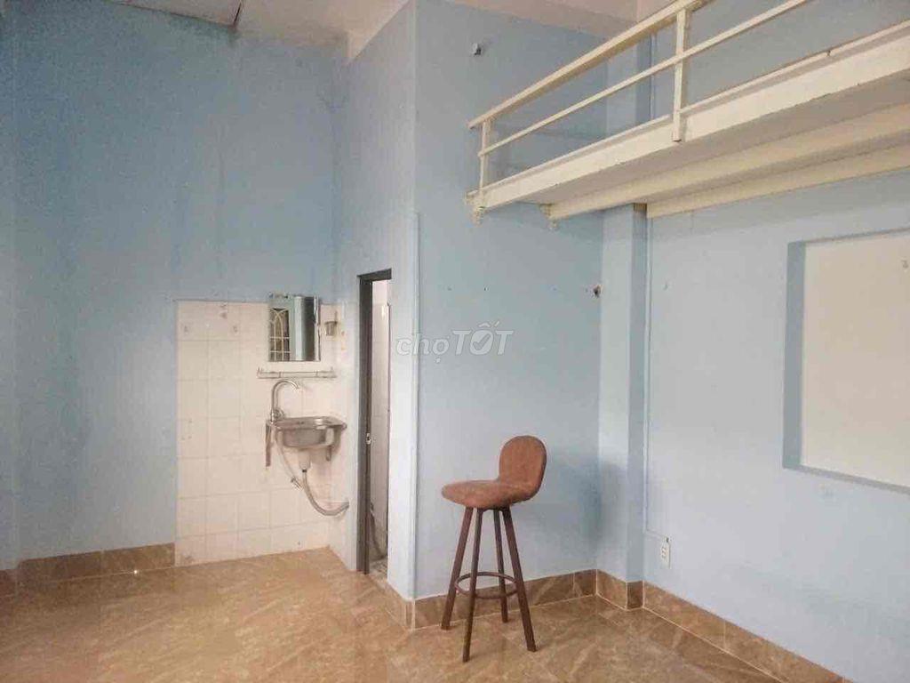 Nhà cho thuê tại Quận 10 giá rẻ