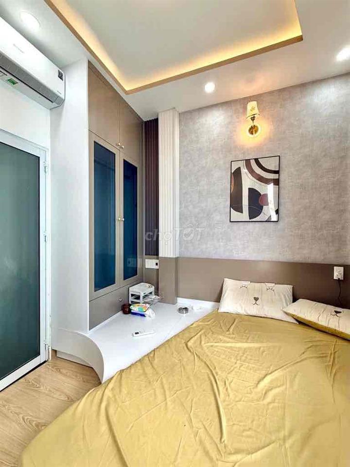 Phú Nhuận - Mặt tiền Kinh Doanh 3,5 tỷ - Dòng tiền 150tr/N