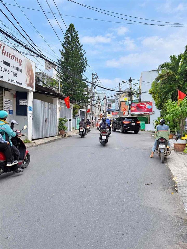 Quá Rẻ • Chủ Gấp Bán Trong Tháng • 2 Tầng 45m2 • Nhỉnh 3 Tỷ