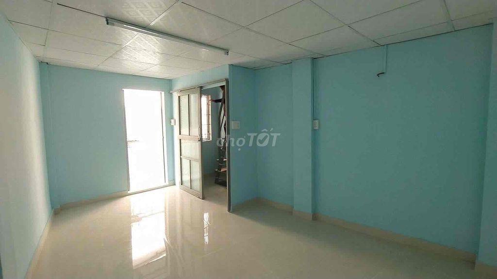 cho thuê nhà nguyên căn 2 tầng, 4-5người