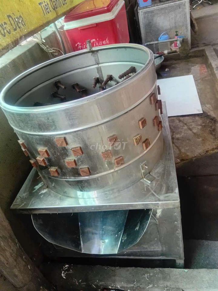 cần sang quán bán gà thịt