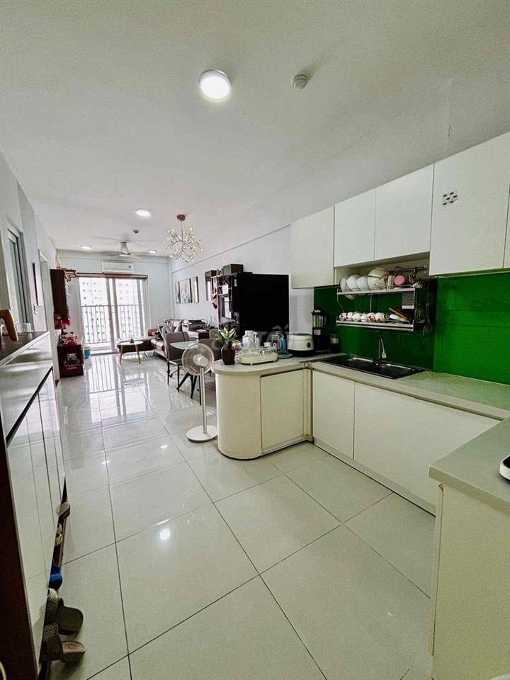 Cần cho thuê căn hộ 50m2. 2pn nhà mới sơn nhận nhà ở ngay giá rẻ nhất