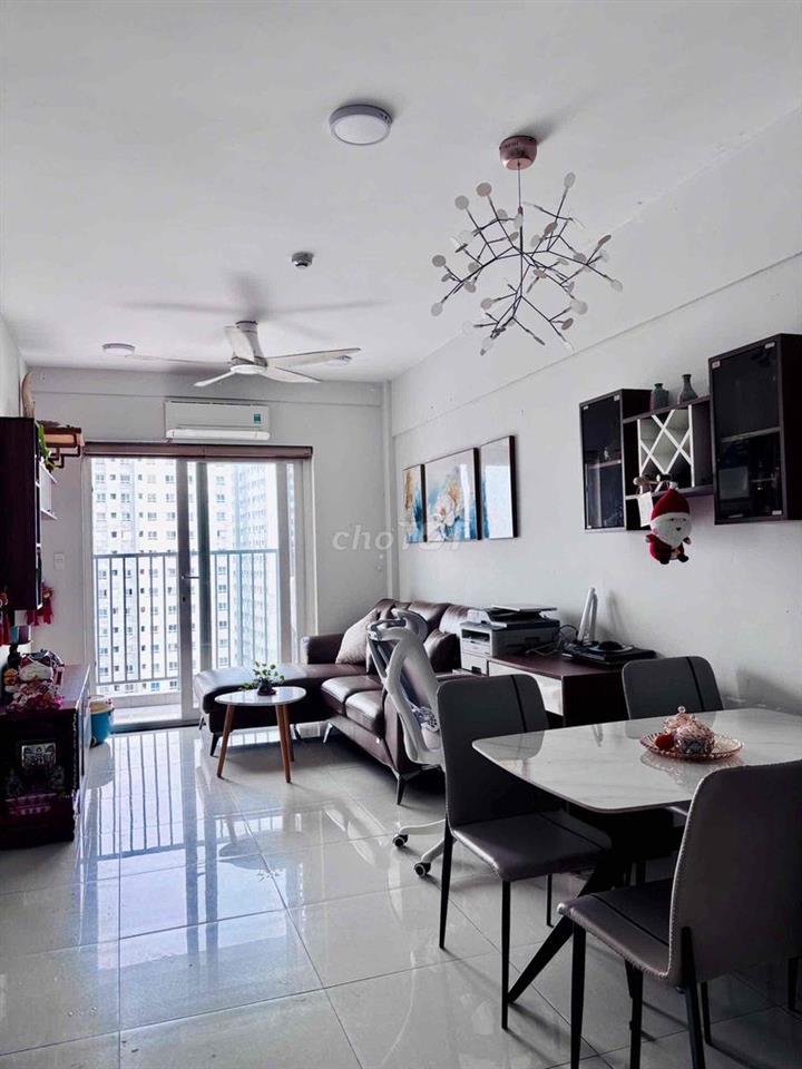 Cần cho thuê căn hộ 50m2. 2pn nhà mới sơn nhận nhà ở ngay giá rẻ nhất