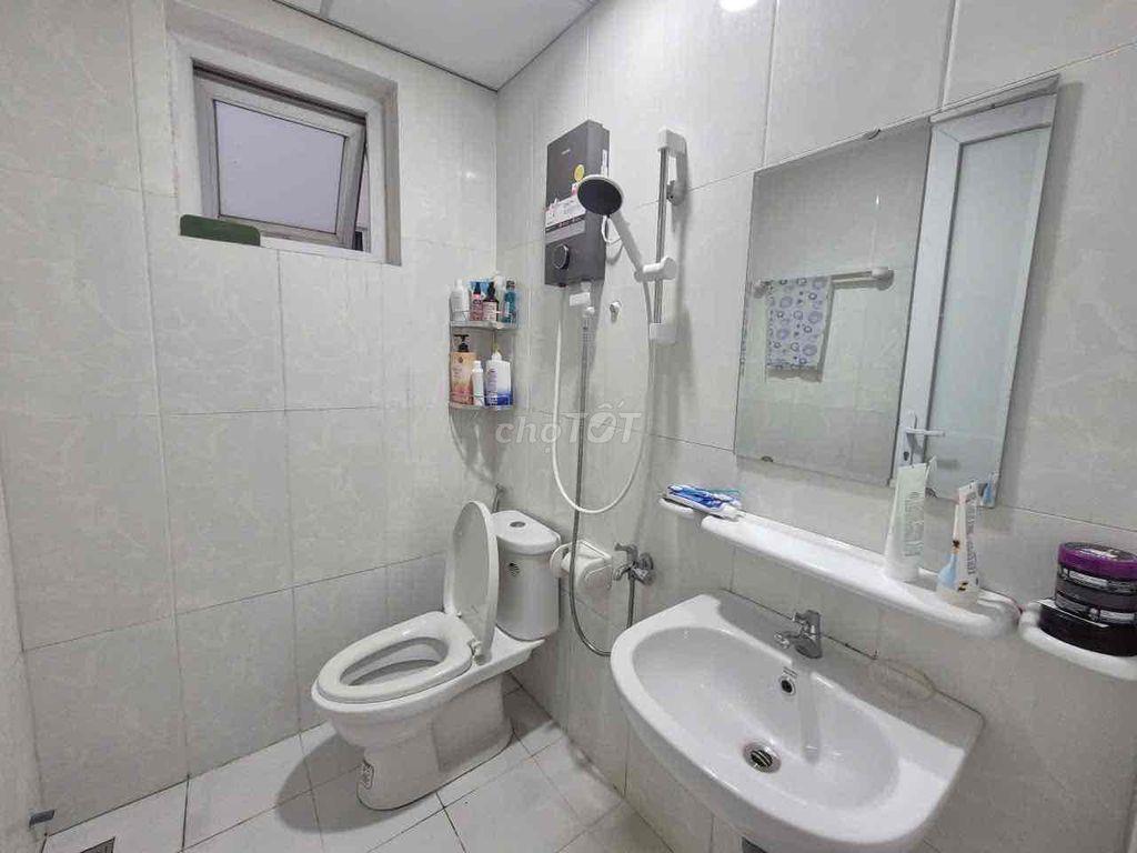 Chính chủ cần ra gấp căn hộ 65m2, 2pn, 2toielt, chung cư Prosper Plaza