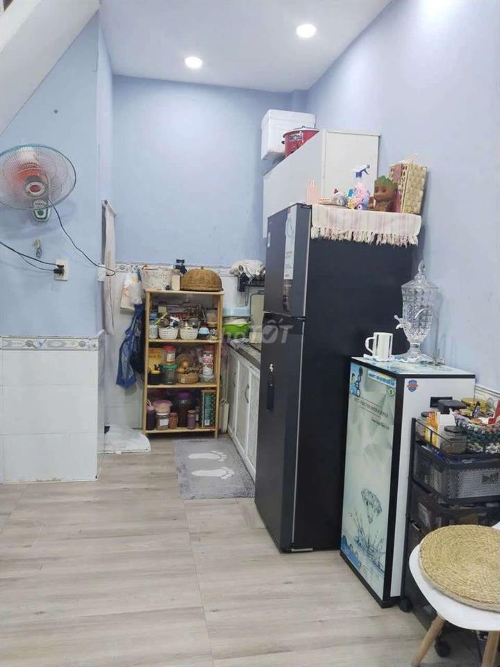 nhà nhỏ cho thê q12