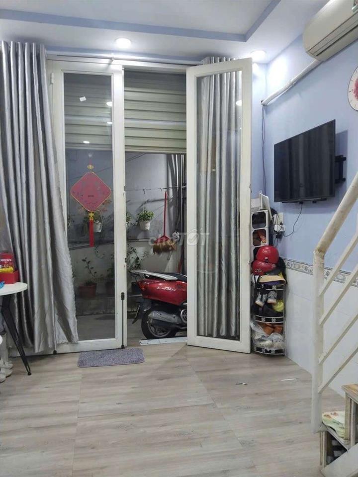nhà nhỏ cho thê q12