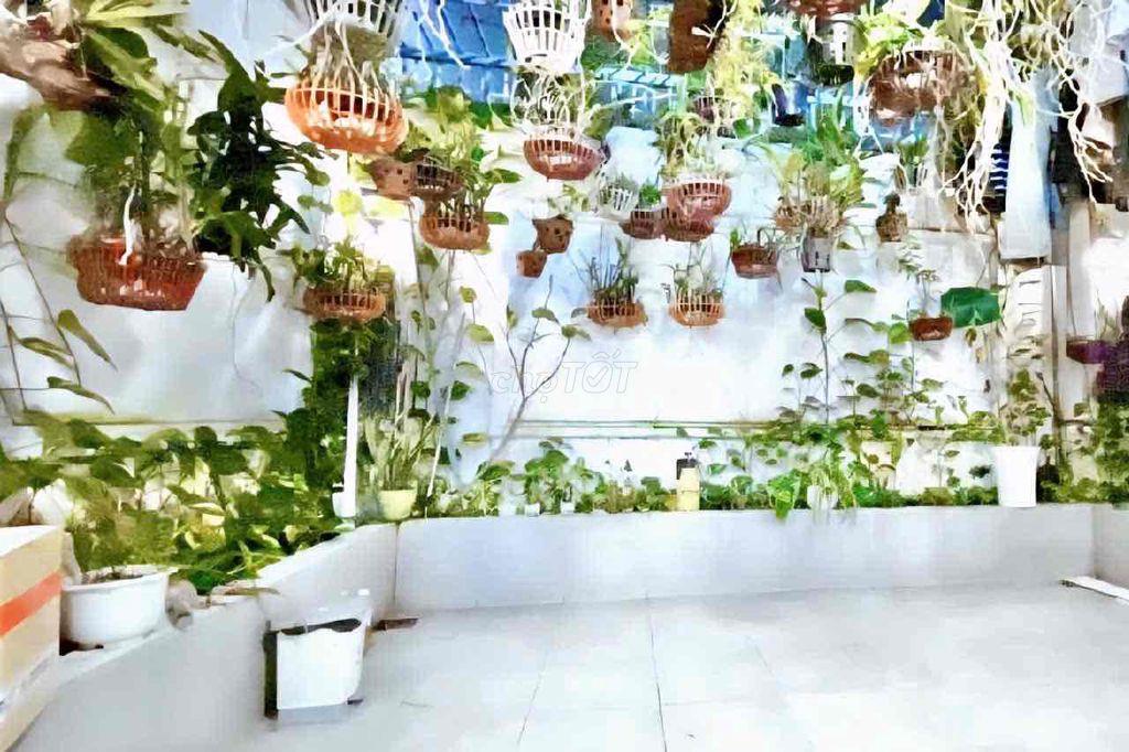 Bán nhà phố 102.5m2 - Kiều Đàm  Him Lam -  đẹp, ở ngay 4,5x23m tặng ..