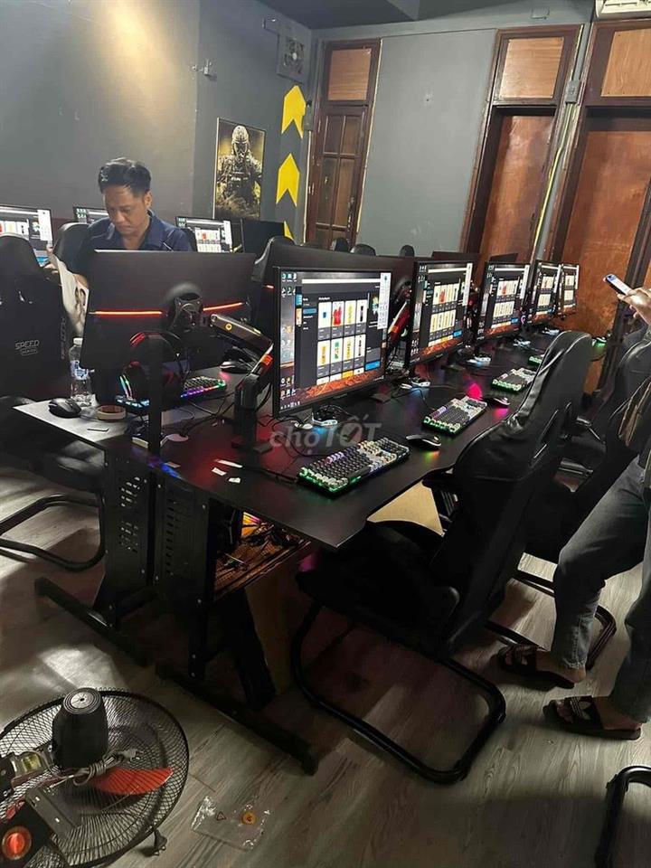 Sang nhượng quán net 100 máy cạnh DH Bách Khoa