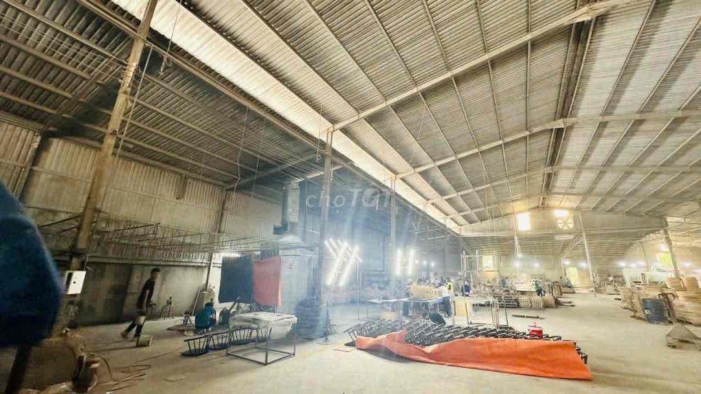 Cho thuê nhà xưởng (2.000m2, điện 3Fa) P.Trảng Dài (mới) Đồng Nai
