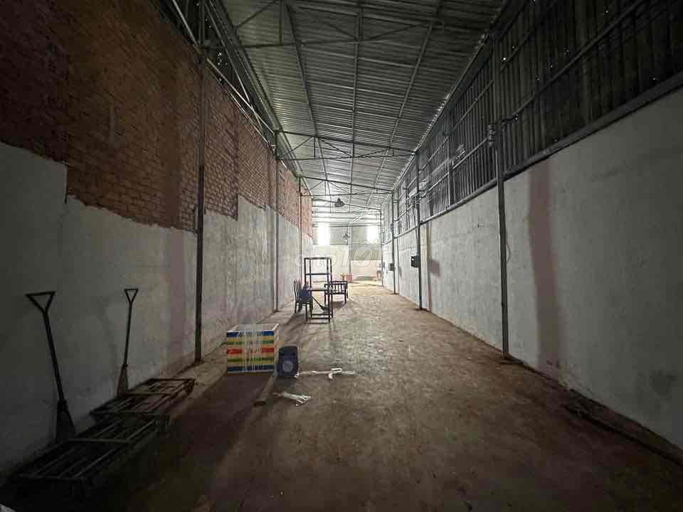 Cho thuê kho xưởng (360m2, điện 3Fa) gần CX 75, KP3 Trảng Dài