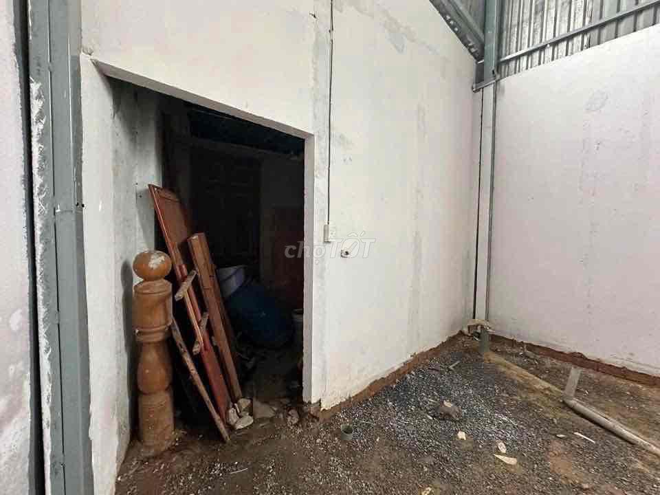 Cho thuê kho xưởng (360m2, điện 3Fa) gần CX 75, KP3 Trảng Dài