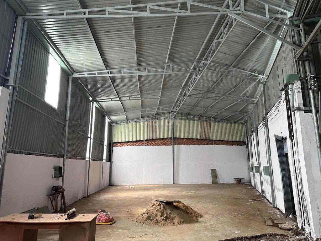 Cho thuê kho xưởng (360m2, điện 3Fa) gần CX 75, KP3 Trảng Dài