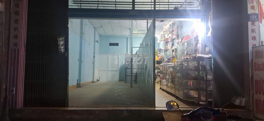 CHO THUÊ MẶT BẰNG KINH DOANH 100 m2 – GẦN NGÃ 3 ĐỨC HÒA