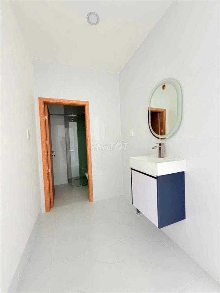 nhà 1tret 1lau tặng nội thất như hình mới hoàn thiện dọn vào ở liền
