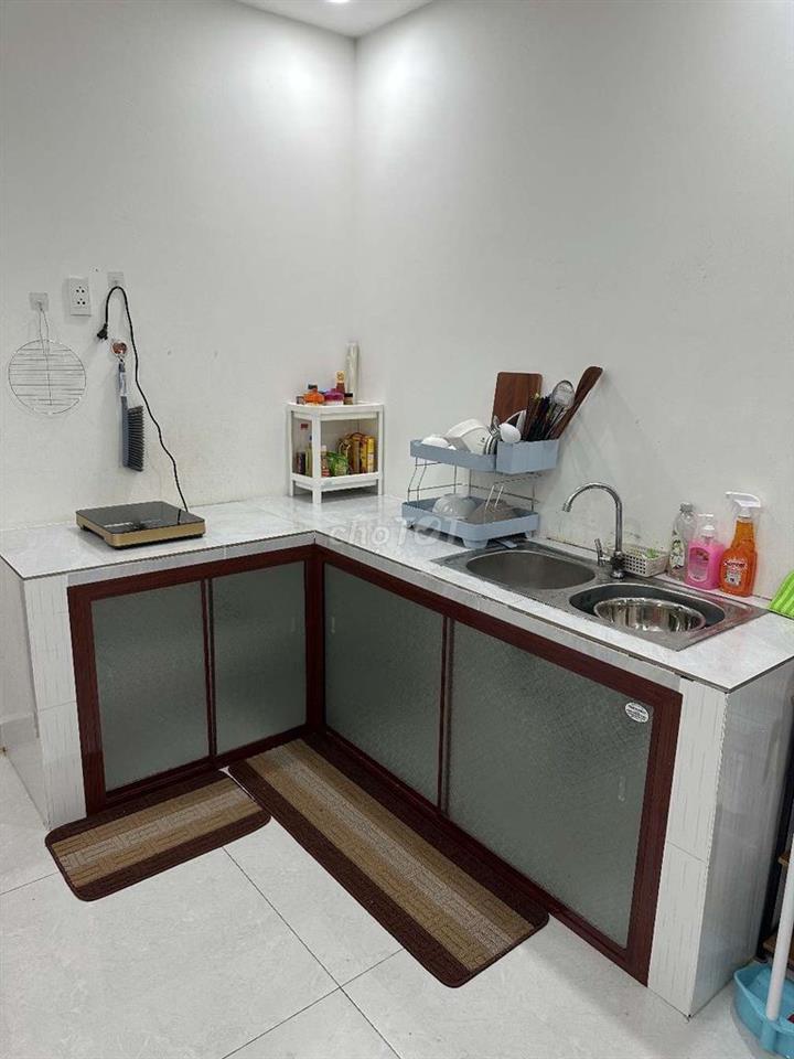 Bán chung cư gần chợ nổi CR
