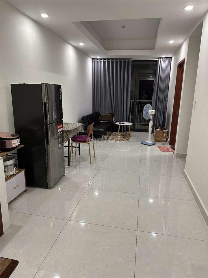 Bán chung cư gần chợ nổi CR