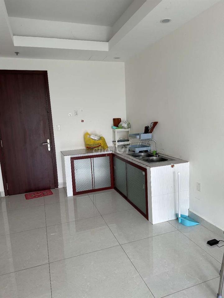 Bán chung cư gần chợ nổi CR