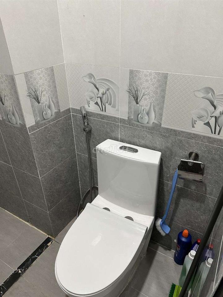 Bán chung cư gần chợ nổi CR