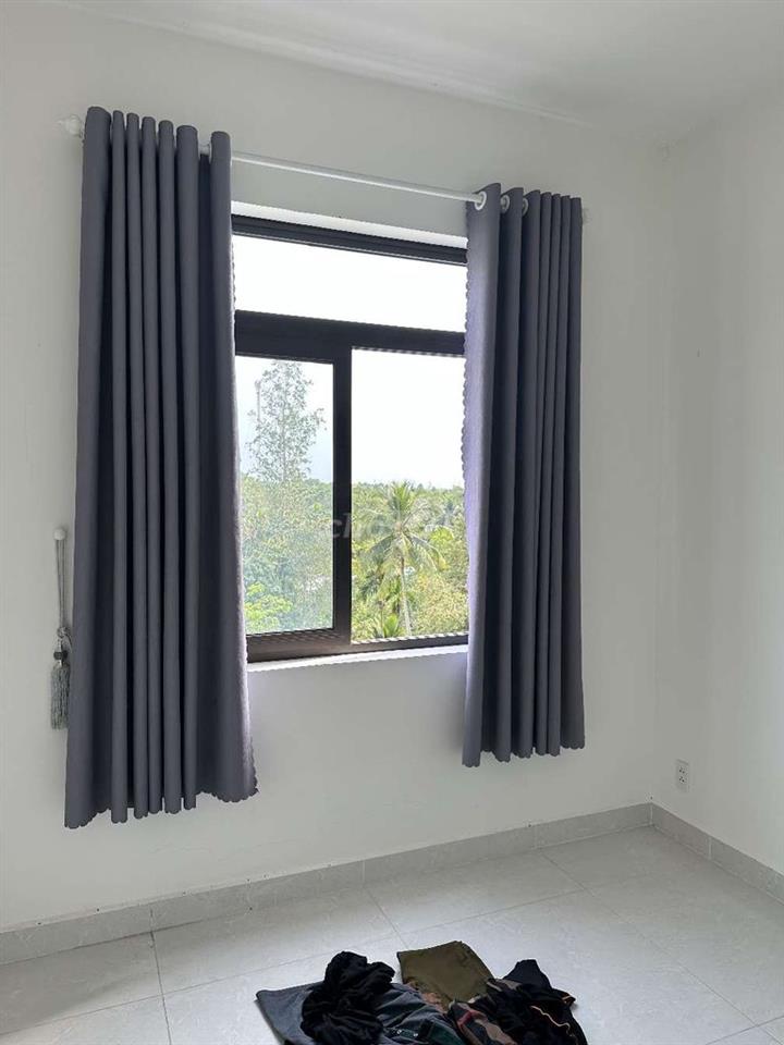 Bán chung cư gần chợ nổi CR