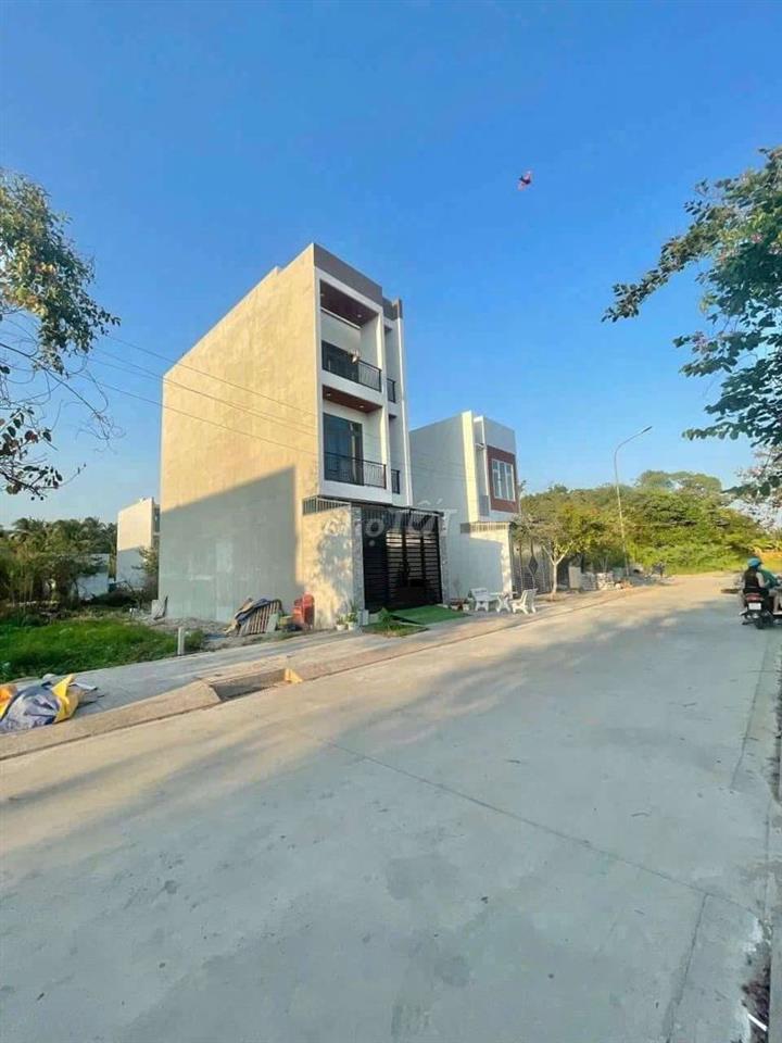 Chính chủ cần bán gấp nền thổ cư 